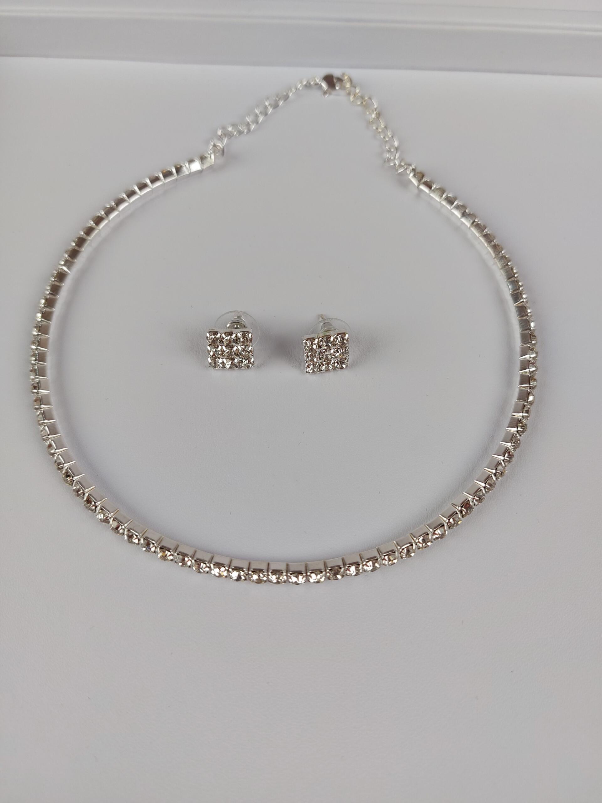 Fashionable Silver Necklace Set For Girls Women