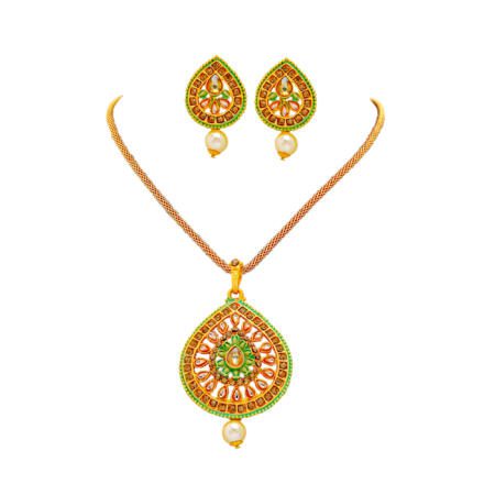 Pendent Set With Meenakari And Earing