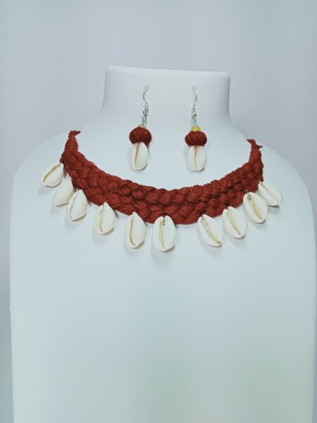 Handcrafted Cowrie Beach Jewellery Necklace Set For Girls And Women
