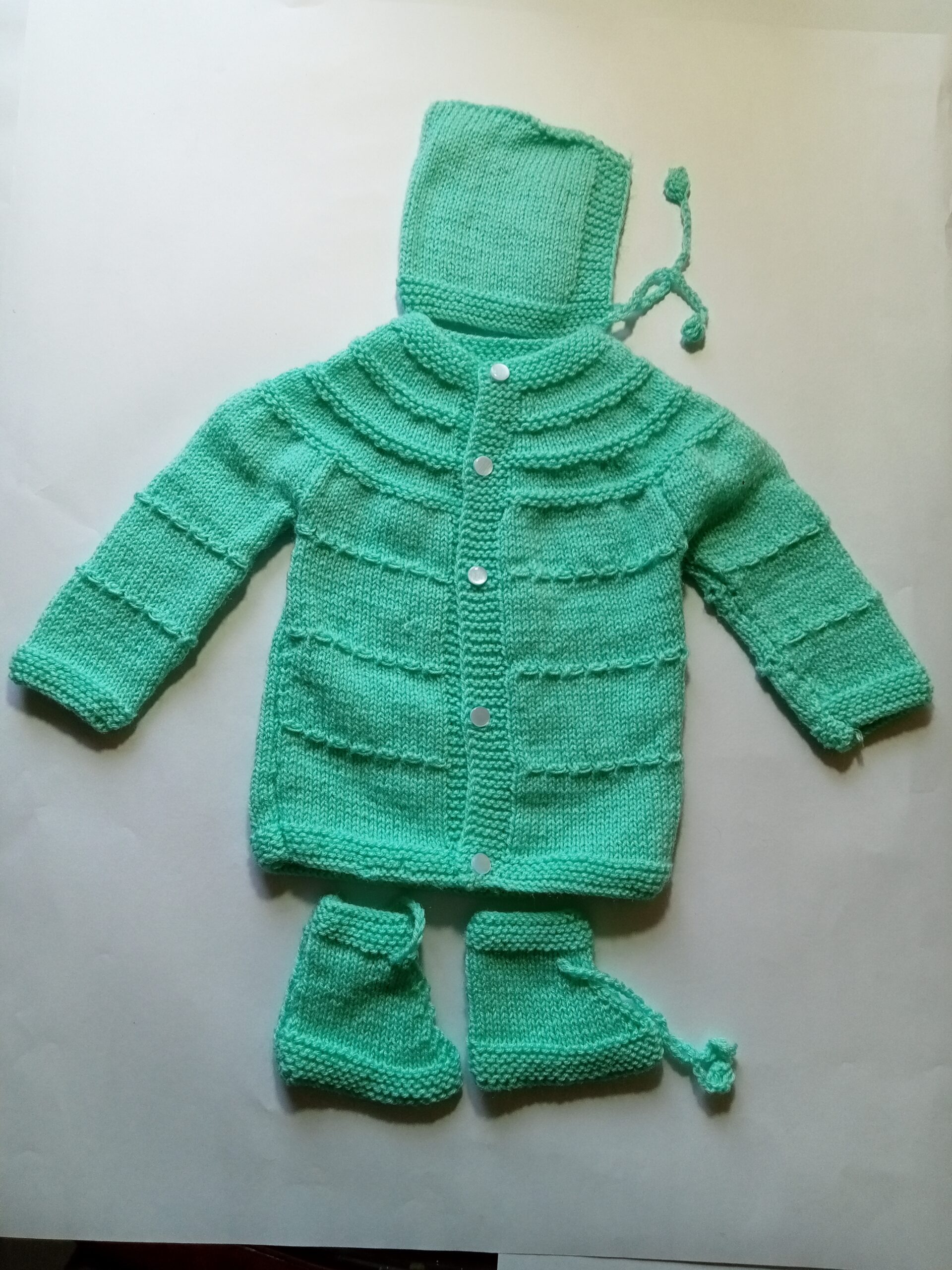 Baby Girl And Boy Wollen Cardigan (Sweater) With Cap Ans Socks