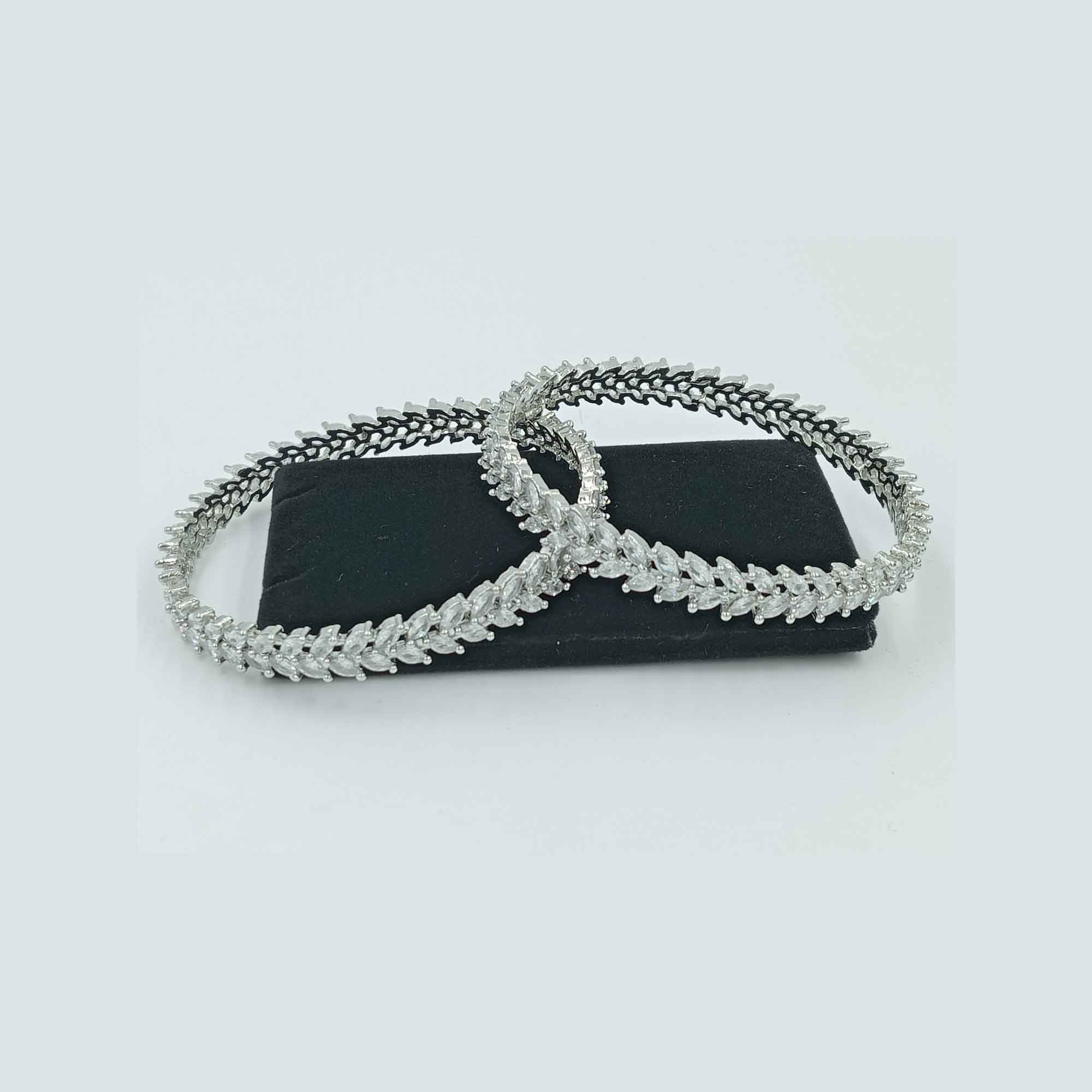 Elegent Silve Color American Diamond Bangle Kangan Kada Set (Size 2.6)