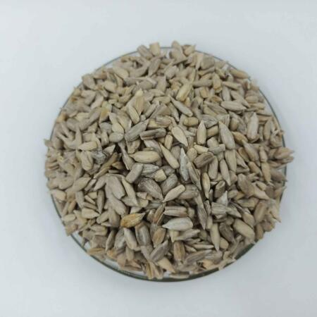 RAW SUNFLOWER SEEDS(SURAJMUKHI)