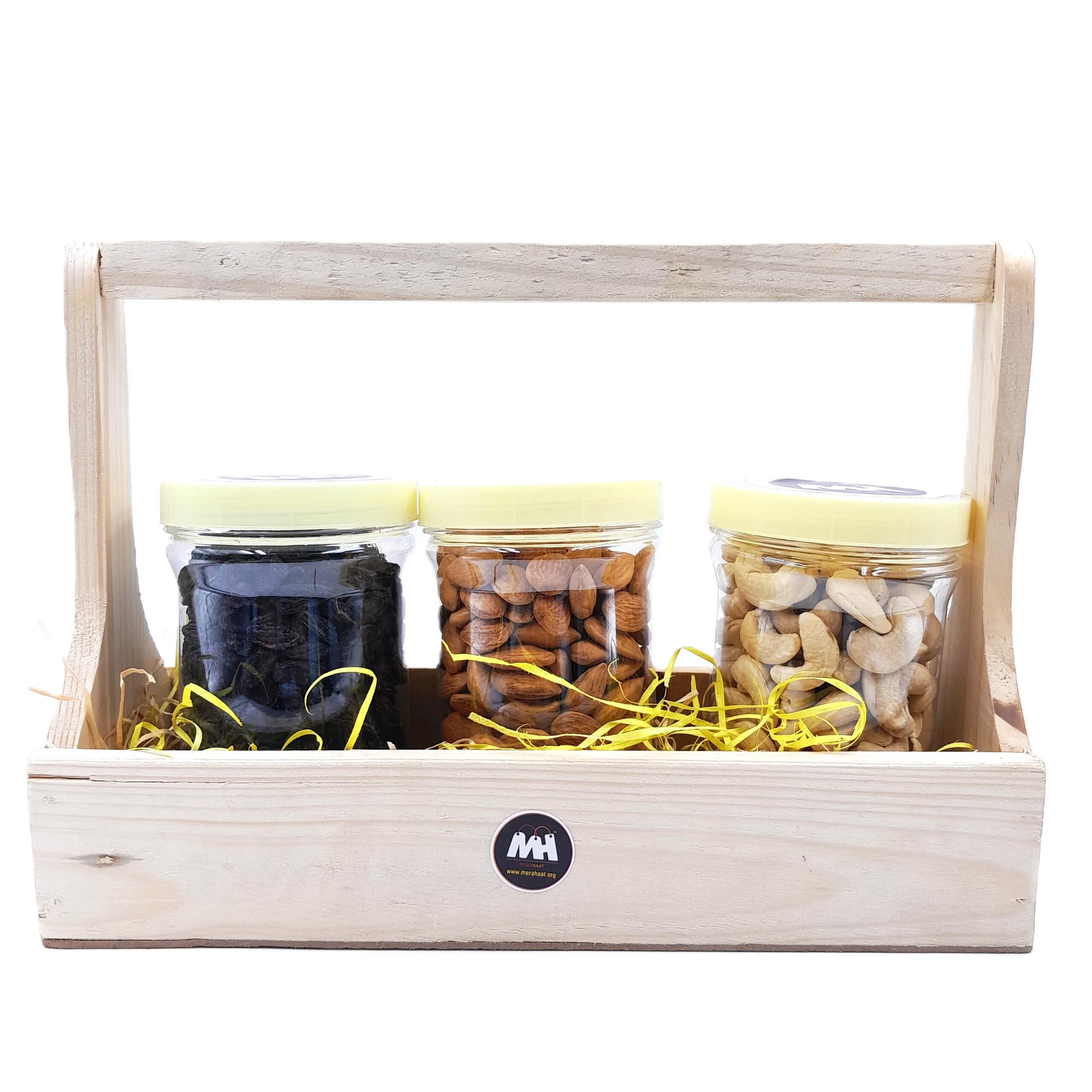 Sab Se Special Dry Fruits Gift Pack - 750g (California Almonds 250g, W240 Cashew 250g, Black Kishmish 250g) | Pack of 3 Pet Jars