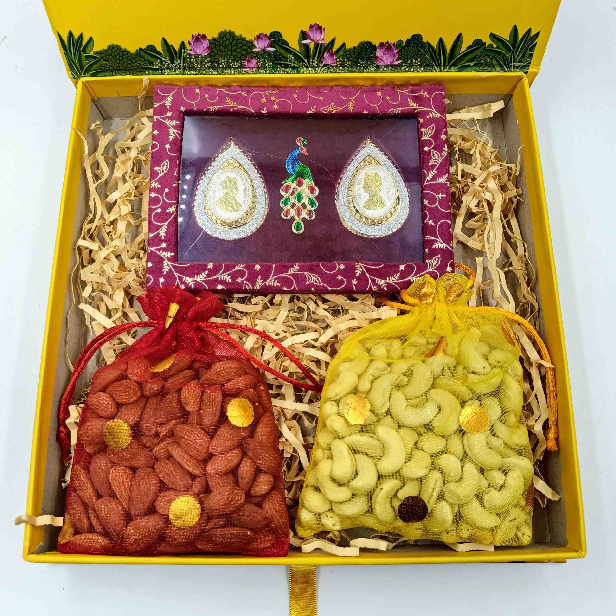 Sab Se Special Diwali Gift Hamper | King & Queen Silver Coins (2 x 5g) with Premium Dry Fruits | 200g Cashews & 200g Almonds | Elegant Festive Gift Box | Ideal for Family & Friends