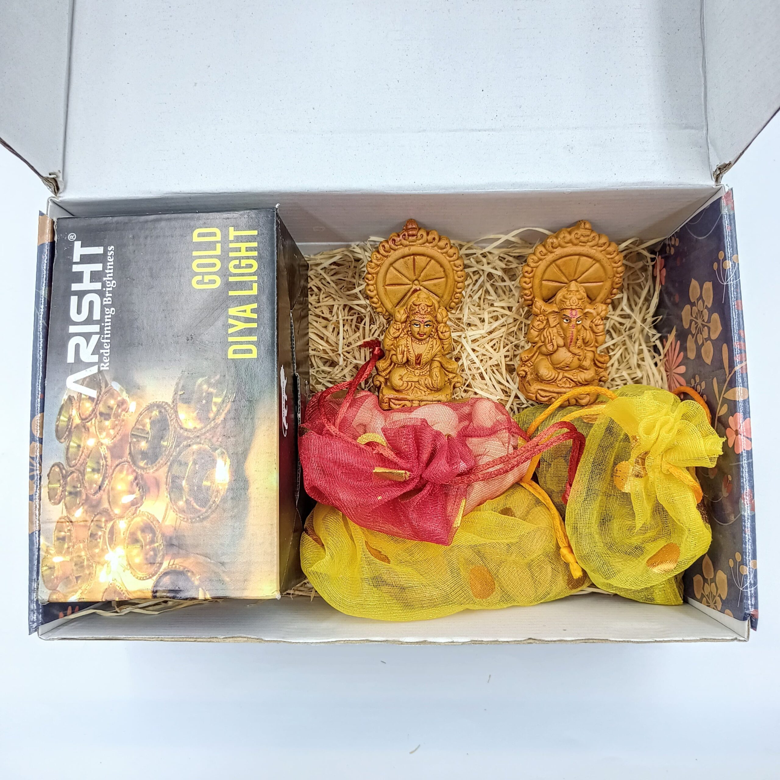 S3 Sab Se Special Diwali Gift Hampers | Diwali Gift Items | Diwali Dry Fruits Gift Box | Pack of 3 Premium Dry Fruits with Laxmi Ganesh Idols and Gold Diya Light | Almonds, Cashews, Raisins | 100% Natural 300g | Healthy Festive Gift for Family & Employees