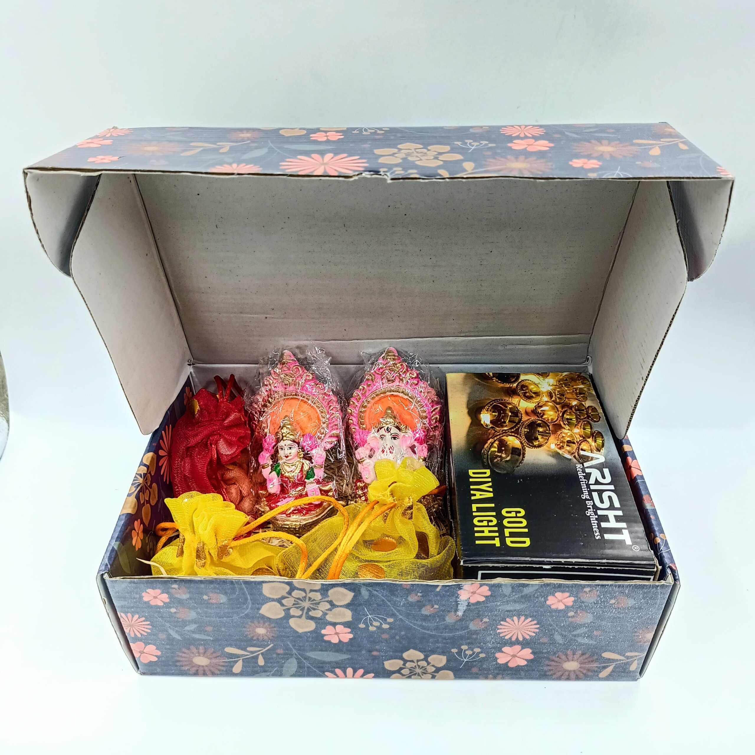 S3 Sab Se Special Diwali Gift Hampers | Diwali Gift Items | Diwali Dry Fruits Gift Box | Pack of 3 Premium Dry Fruits with Laxmi Ganesh Idols and Gold Diya Light | Almonds, Cashews, Raisins | 100% Natural 300g | Healthy Festive Gift for Family & Employees